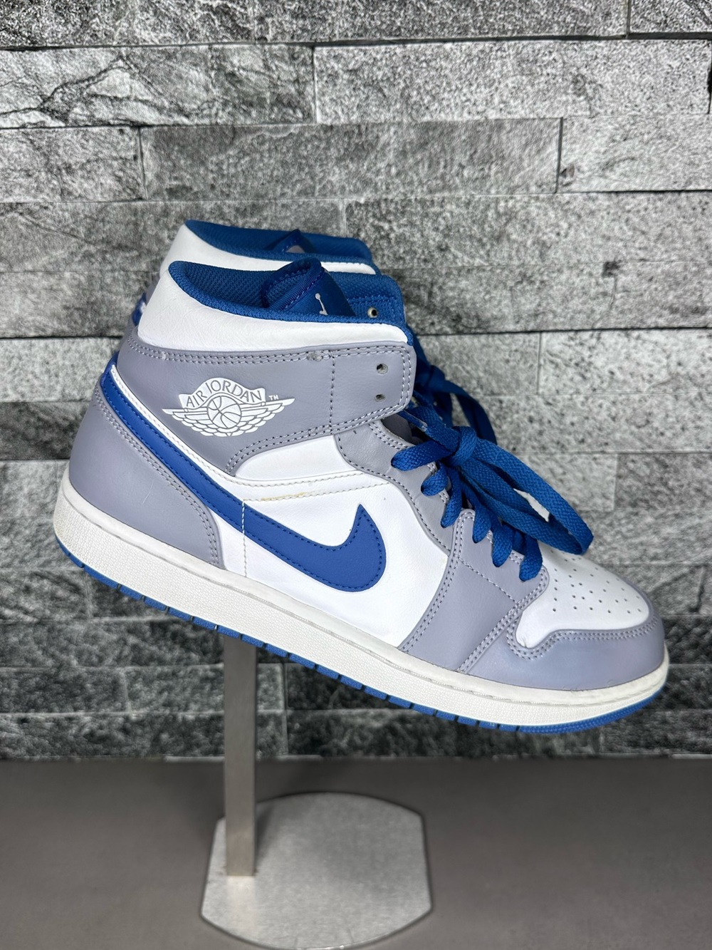 Jordan 1 Mid Cement / True Blue - M11